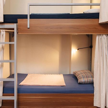 9 Hostel And Suites โฮจิมินห์ซิตี้ ภายนอก รูปภาพ